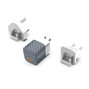 Energizer Ultimate - cestovní nabíječka Multiplug EU / UK / US GaN USB-C a USB-A 38W PD + QC3.0 (stříbrná)