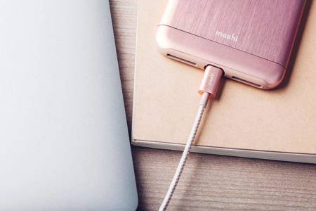 Moshi Integra - USB-A Charge/Sync Cable with MFi Lightning connector, 1.2 m (Golden Rose)