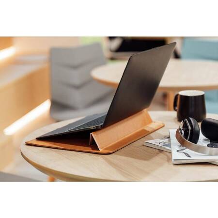 Moshi Muse 13 3-in-1 Slim Sleeve for MacBook Pro 13 / MacBook Air 13 (Caramel Brown)
