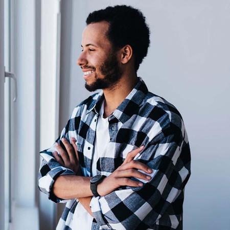 Spigen Rugged Band - szíj Samsung Galaxy 4 / 4 Classic / 5 / Active 2 / Huawei Watch GT 2 42 mm-es órához (fekete)