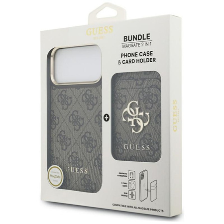 Guess Bundle Pack MagSafe 4G - Sada krytu + MagSafe peněženky pro iPhone 17 Pro Max (Hnědá)