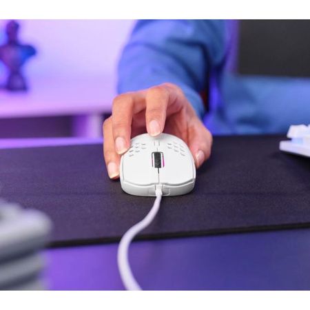 Trust GXT 928W Helox - Souris optique pour joueurs 6400 DPI & RGB (Blanc)