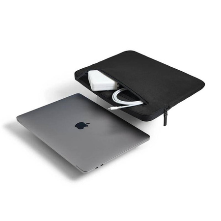 Incase Compact Sleeve in Flight Nylon - Sleeve for MacBook Pro 15 / 16 (Black)