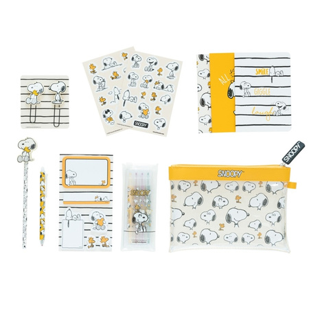 Snoopy - 15-piece school supplies set