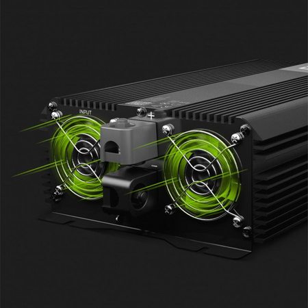 Green Cell - Měnič napětí Inverter PRO 12V na 230V 2000W/4000W Modifikovaná sinusoida