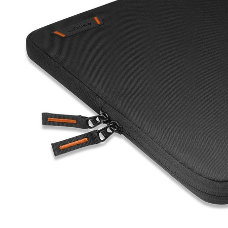 Spigen Basic Laptop Pouch - obal na 13" / 14" notebook (černý)