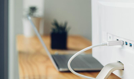 Moshi Câble USB-C vers DisplayPort - Adaptateur en aluminium de USB-C vers DisplayPort 5K/60fps (argent)