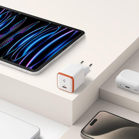 Spigen ArcStation Essential EE301EU - USB-C PD + QC3.0 30W síťová nabíječka (bílá)