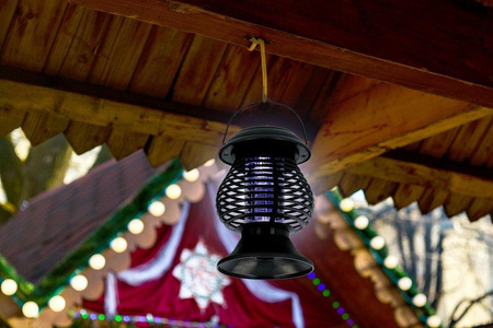 Grundig - Napelemes UV LED rovarirtó lámpa