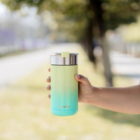 Quokka Boost Coffee Tumbler - Termohrnek z nerezové oceli s vařičem 400 ml (Lemon Lime)