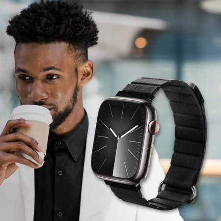 Crong Eclipse - magnetický kožený řemínek pro Apple Watch 44/45/46/49 mm (černý)