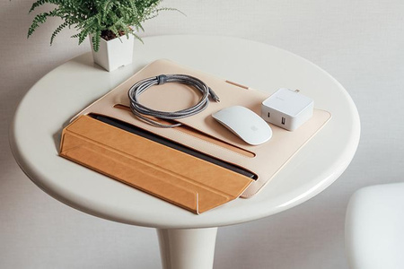 Moshi Muse 14" 3 az 1-ben Slim - MacBook Pro 14" borító (M4/M3/M2/M1/2024-2021) (Jet Black)