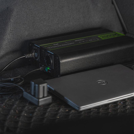 Green Cell - Onduleur PRO 12V à 230V 3000W/6000W Convertisseur de tension à onde sinusoïdale modifiée