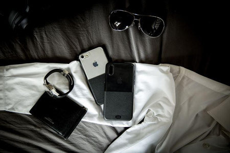 X-Doria Dash - iPhone X Tasche (Schwarzes Leder)
