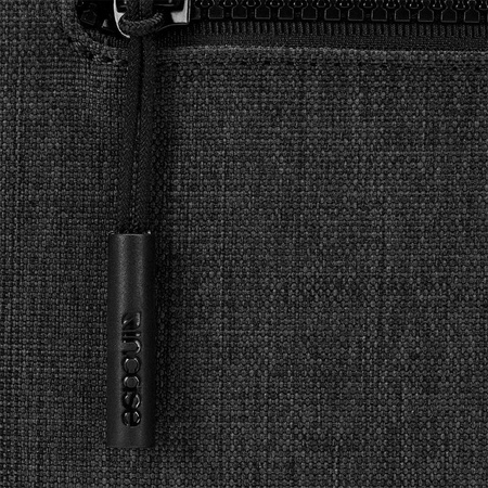 Incase Compact Sleeve gyapjúszövetből - MacBook Pro 16" (M4/M3/M2/M1/2024-2021) / PC 15,6" (grafit) borító