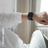 Crong Liquid - Pánt Apple Watch 44/45/46/49 mm-es órához (fekete)