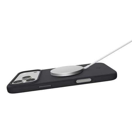 Spigen Silicone Fit Mag MagSafe – Hülle für iPhone 17 Pro Max (Black)