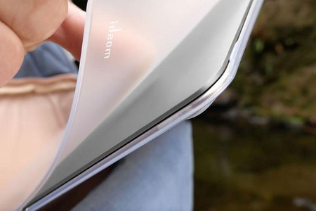 Moshi iGlaze Hardshell Case - pouzdro pro MacBook Air 13" Retina (M1/2020/2019/2018) (Stealth Clear)