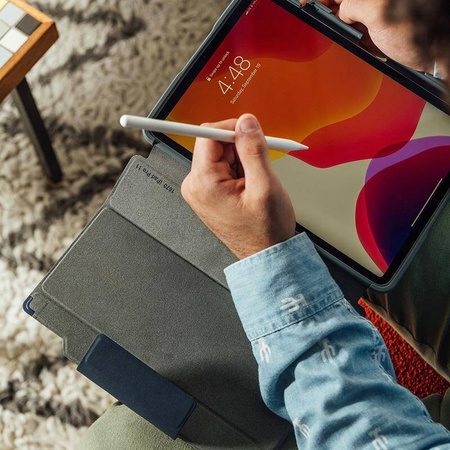 STM Dux Plus - Armoured case for iPad 10.9 (2022) MIL-STD-810G with Apple Pencil charging (Red)