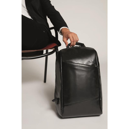 PURO Byday Classic - Rucksack aus Ökoleder mit externem USB-Anschluss Notebook 15.6" / Tablet (schwarz)