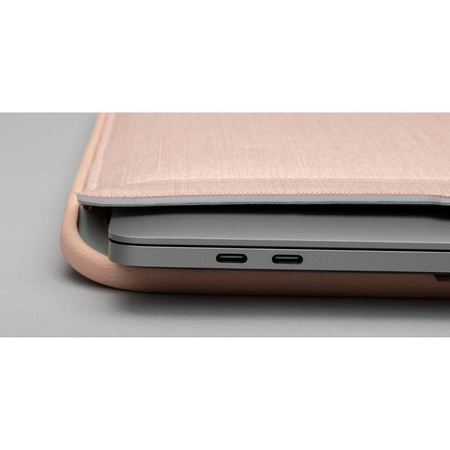 Incase ICON Sleeve with Woolenex - MacBook Pro 16" (2019) cover (graphite)