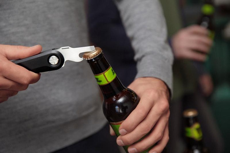 Quirky Switch v2 - Multifunkciós zsebkés 18 funkcióval