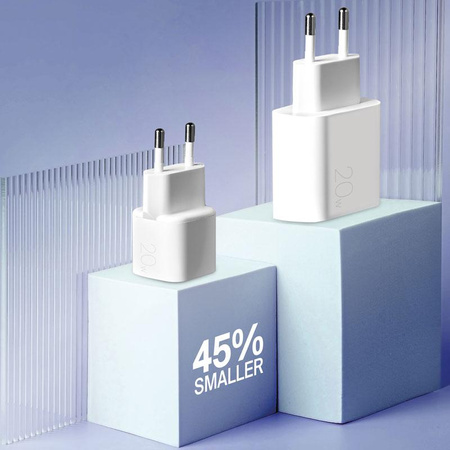 PURO Super Mini gyors fali töltő - USB-C Power Delivery 20W-os gyors mini fali töltő (fehér)