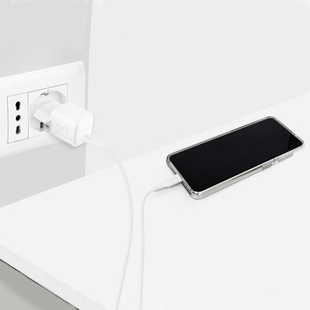 PURO Super mini rychlá síťová nabíječka - USB-C Power Delivery 20W rychlá mini síťová nabíječka (bílá)