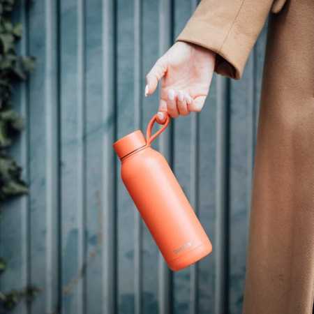 Quokka Solid With Strap - 510 ml-es rozsdamentes acél termálpalack pánttal (narancssárga)