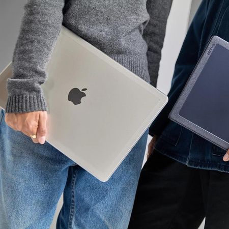 Incase Edge Hardshell tok - MacBook Air 13" M4 (2025) / M3 (2024) / M2 (2022) tok (átlátszó)
