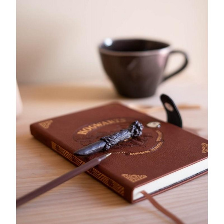 Harry Potter – A5-Notizbuch / Notizbuch mit zauberstabförmigem Stift