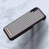 Nordic Elements Saeson Idun - Anyag tok iPhone XR készülékhez (sötétbarna minta 2)