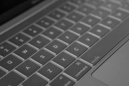 Moshi ClearGuard MB - MacBook Pro 13" / 15" billentyűzetfedél (amerikai elrendezés)