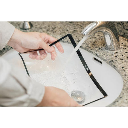 Moshi iVisor XT - MacBook Pro 13" / MacBook Air 13" screen protection film (black frame)