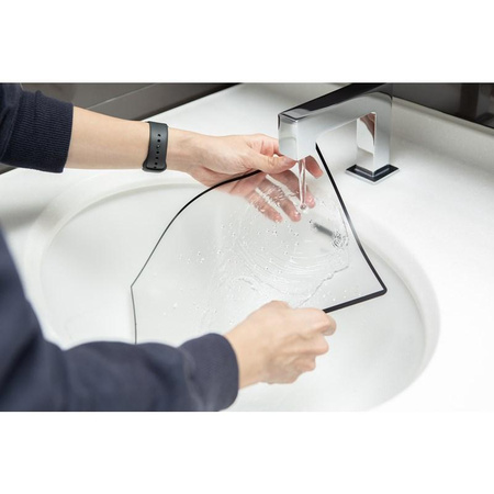 Moshi iVisor AG - Matte screen protection film for MacBook Pro 16 (Black/Clear Matte)