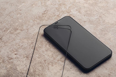 Moshi AirFoil Pro - Flexibles Hybridglas iPhone 12 / iPhone 12 Pro (schwarzer Rahmen)