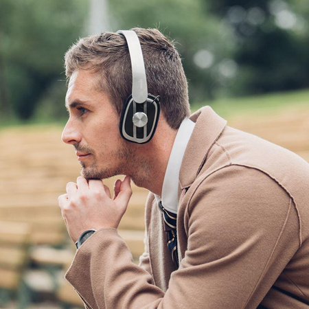 Moshi Avanti Air - Casque intra-auriculaire Bluetooth (Jet Black)