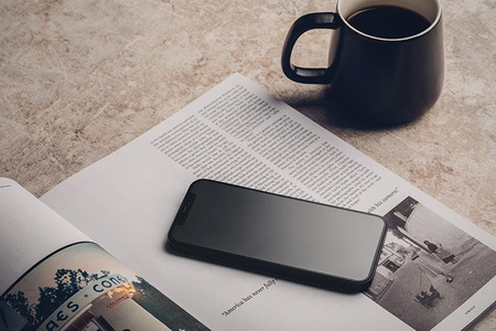 Moshi iVisor AG - Matt képernyővédő fólia iPhone 12 / iPhone 12 Pro készülékhez (fekete keret)