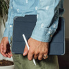 STM Dux Plus - Gepanzerte Tasche für iPad 11" (2025) / 10.9" (2022) MIL-STD-810G mit Apple Pencil Halterung (Midnight Blue)