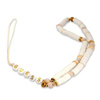 Guess Phone Strap Beads Heishi - přívěsek na telefon 25 cm (bílý)