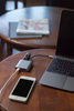 Kanex USB-C VGA adapter Power Delivery-vel - Adapter USB-C-ről USB 1,5 A-ra, USB-C Power Delivery 60 W + VGA Full HD (eloxált alumínium)